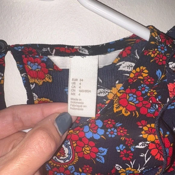 H&M Multicolor Paisley Ruffle Blouse - Picture 3 of 3